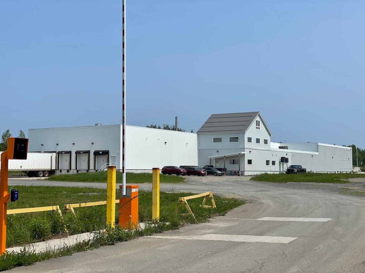 Coastal Shell Products found out this week that its shellfish waste-processing plant in Beaurivage does not qualify as an 'agricultural operation' as the company claimed during a court hearing last fall.  (Alexandre Silberman/CBC - image credit)