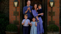 <p>The Prince and Princess of Wales along with their children clap for carers and the NHS during the first lockdown. (Getty Images)</p> 