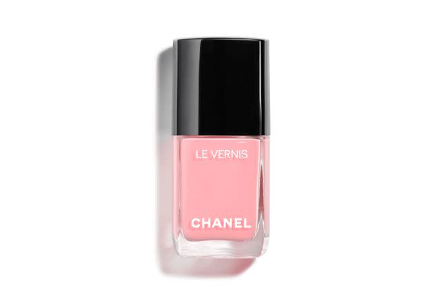 <p>Chanel</p>