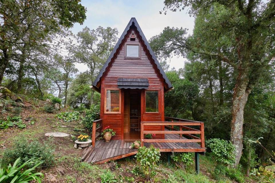 airbnb cosy little woodhouse portugal