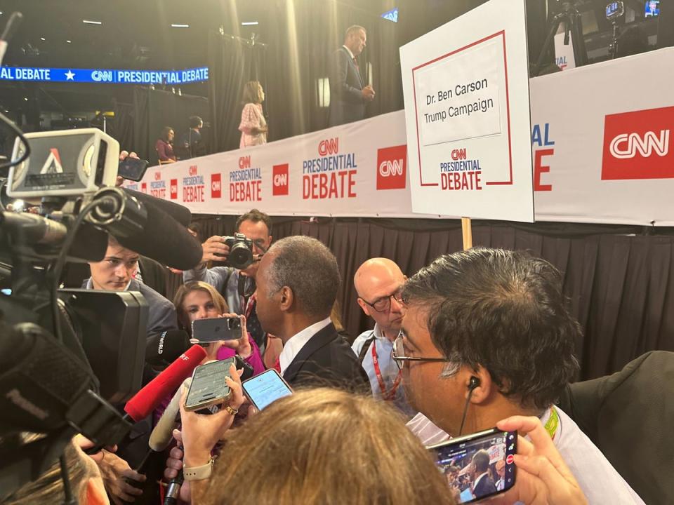 Ben Carson, former HUD secretary, speaks with reporters (The Independent/Andrew Feinberg)