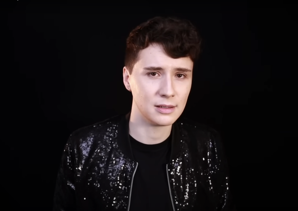 Closeup of Daniel Howell