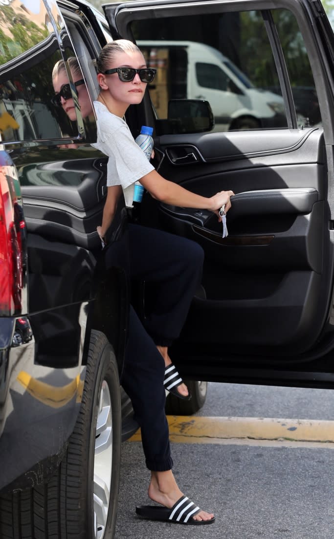 hailey baldwin, adidas pool slides