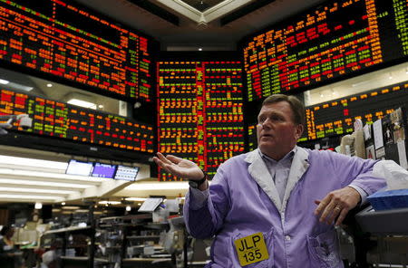 John Pietrzak on the Chicago Board of Trade grain trading floor in Chicago, Illinois, United States, June 9, 2015. REUTERS/Jim Young