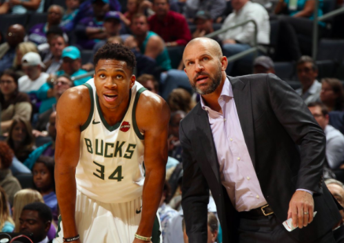 Giannis Antetokoumpo (又) 和Jason Kidd。圖/BleacherReport twitter