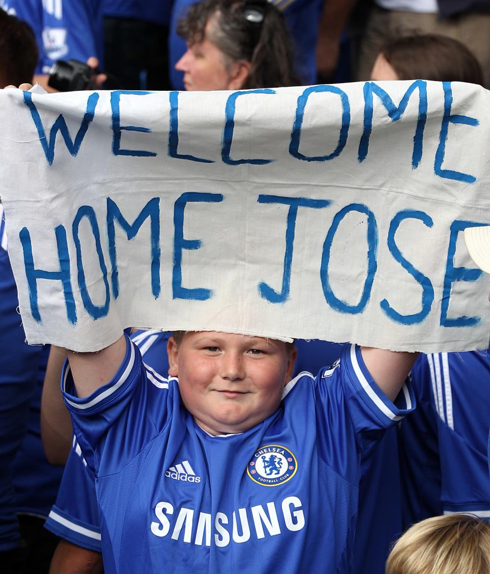 Chelsea fans welcome back Jose Mourinho.