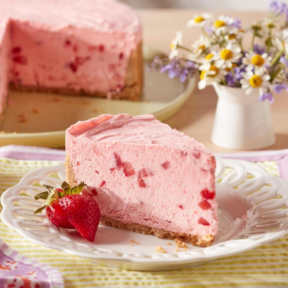 no bake strawberry cheesecake