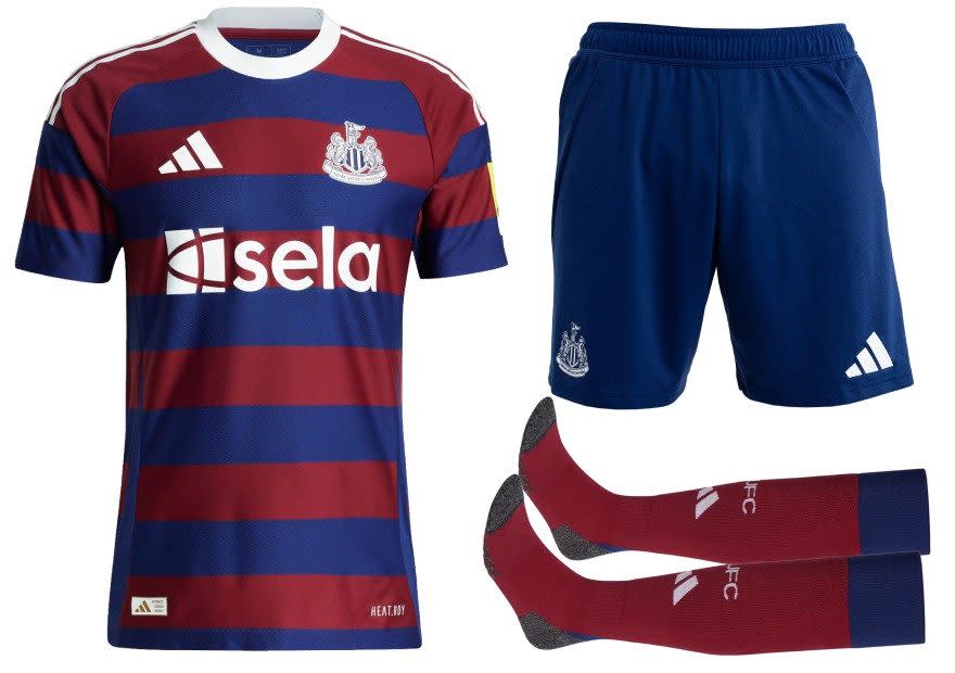 Newcastle United away kit