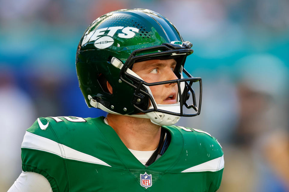 MIAMI GARDENS, FLORIDA - DECEMBER 17: Zach Wilson #2 of the New York Jets reacts in the first half during a game against the Miami Dolphins at Hard Rock Stadium on December 17, 2023 in Miami Gardens, Florida. (Photo by Brandon Sloter/Image Of Sport/Getty Images)