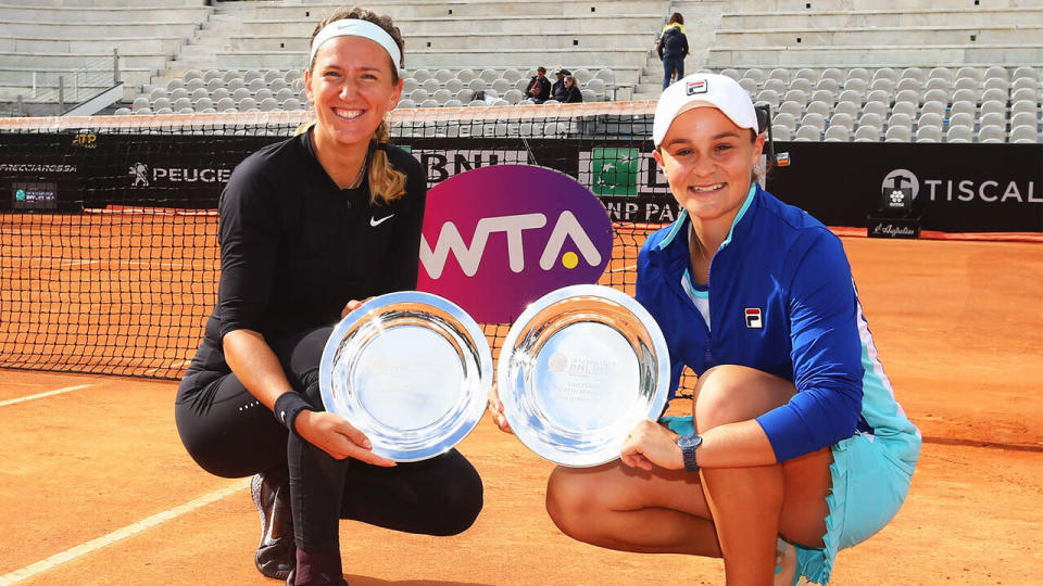  Victoria Azarenka of Belarus and Ashleigh Barty of Australia pose with the trophy after winning the Women's doubles final match during Day eight of the International BNL d'Italia at Foro Italico on May 19, 2019 in Rome, Italy. (Photo by Paolo Bruno/Getty Images)