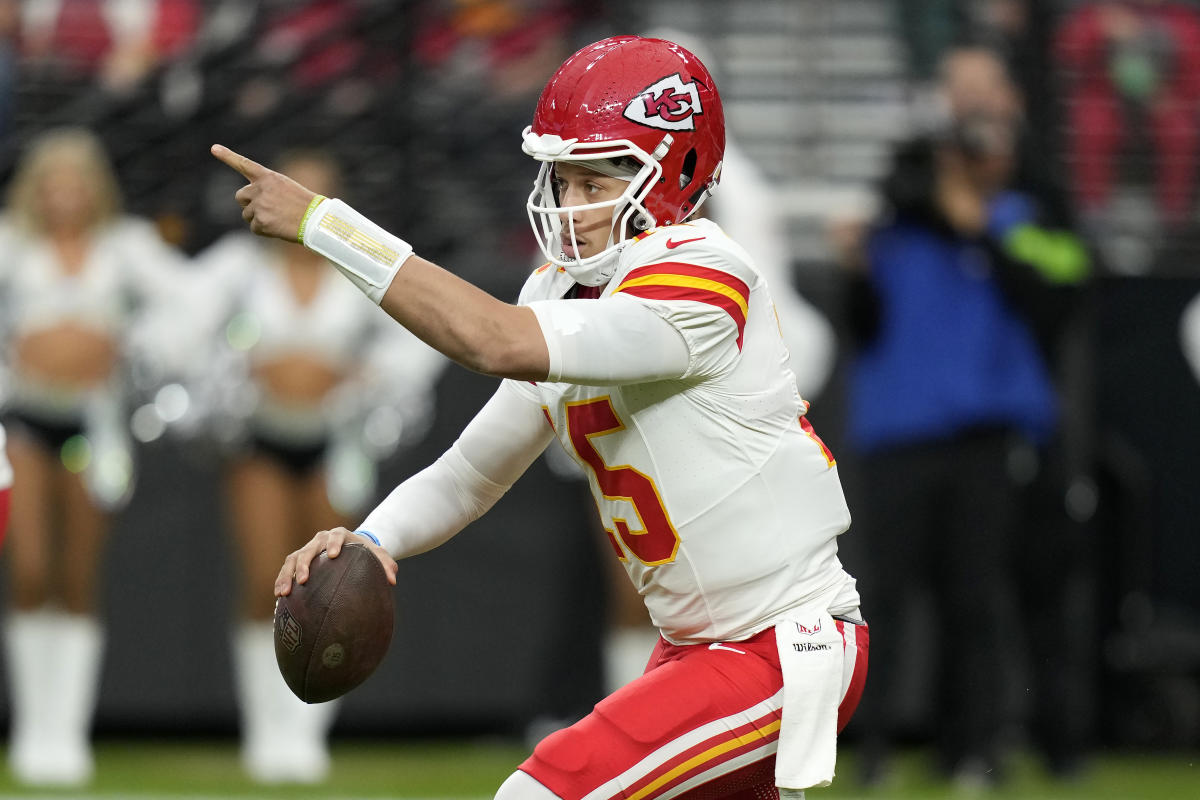 Lions, Chiefs are NFL divisional playoff winners; Bills, Bucs bounced