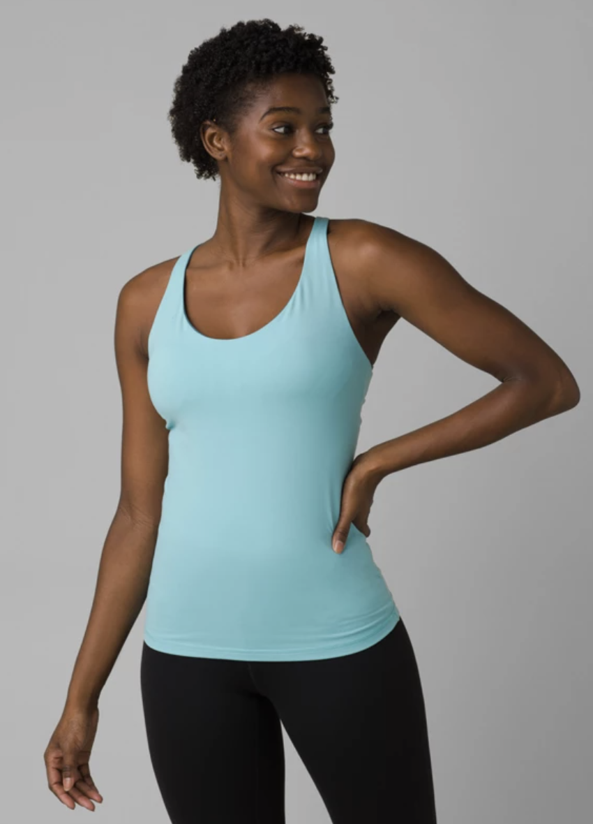 sustainable-workout-clothes-prana-everyday-top