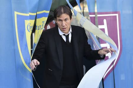 AS Roma's coach Rudi Garcia arrives before the match. Chievo Verona v AS Roma - Italian Serie A - Bentegodi Stadium, Verona, Italy - 06/01/16. REUTERS/Alberto Lingria