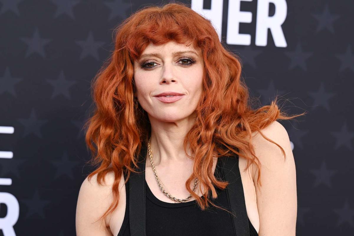 Natasha Lyonne Admits She ‘Quit Quitting Vaping’ 10 Months After She ...