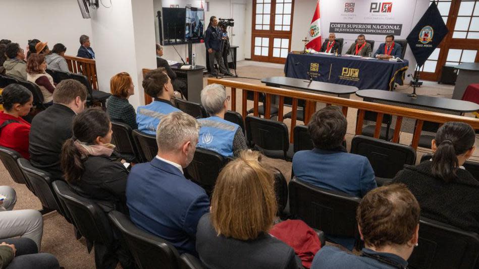 Tribunal en Perú 