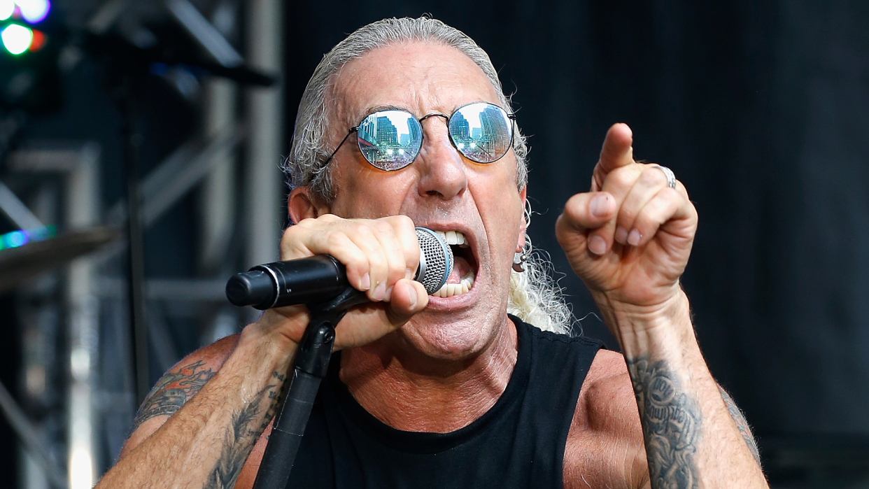 Dee Snider performs on 'Fox & Friends in 2018. (Photo: Getty Images)