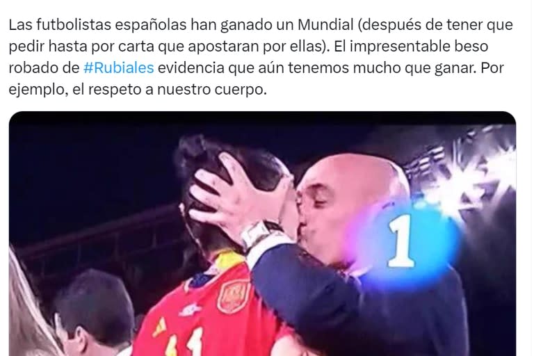 Las críticas hacia el beso que Rubiales le dio a Jenni Hermoso