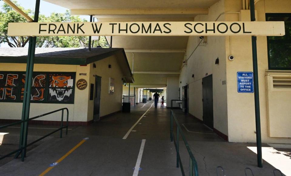 Thomas Elementary School, una de las varias escuelas comunitarias del Distrito Unificado de Fresno, fotografiada el martes 11 de junio de 2024, en Fresno.