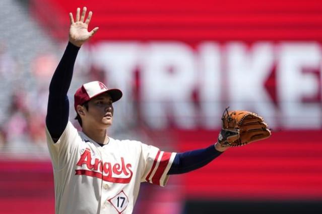 Angels' Shohei Ohtani suffers torn ulnar collateral ligament, ending his  season as a pitcher