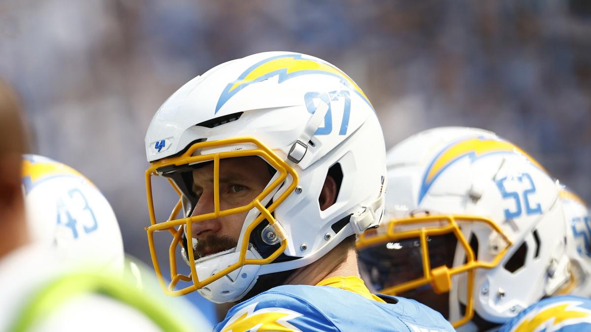 Report: Chargers' Joey Bosa (hamstring) active vs. Vikings, Sports