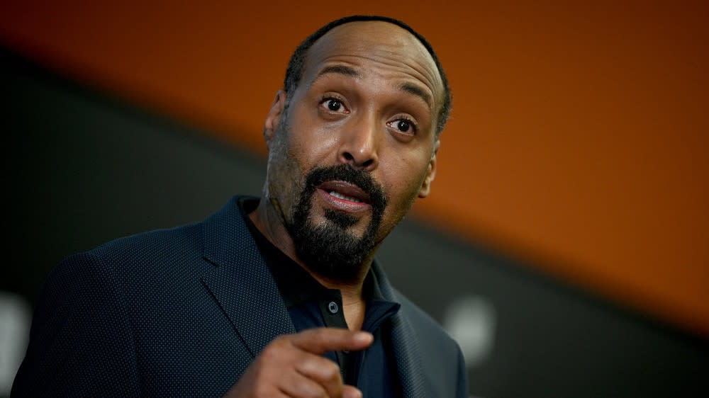  Jesse L. Martin in The Irrational. 