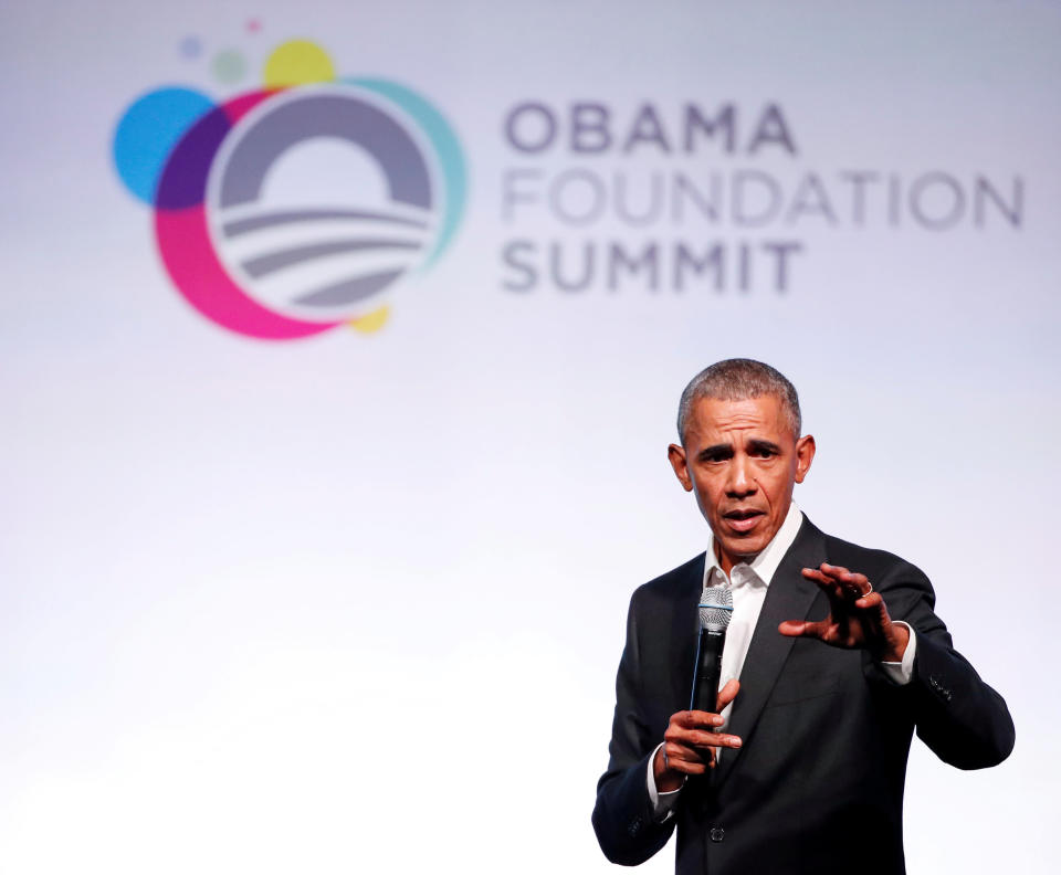 <p>Ex-US-Präsident Barack Obama spricht am ersten Tag einer Konferenz seiner Stiftung in Chicago. Bei dem zweitägigen Treffen ging es um Fragen des bürgerschaftlichen Engagements. (Bild: Reuters) </p>