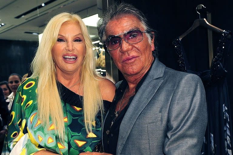 Susana Jiménez y Roberto Cavalli en la gran inauguración de la Boutique Roberto Cavalli Bal en Miami