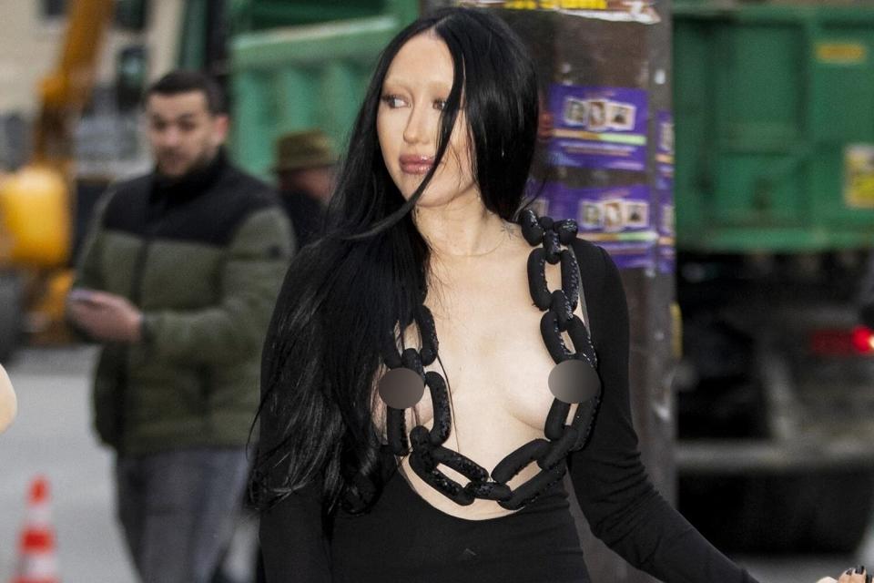 Noah Cyrus Wears Plunging Nipple Baring Gown With Chain Necklace At Paris Fashion Week