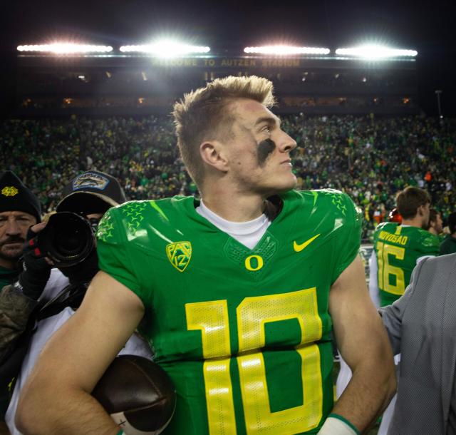 Bo Nix reacts to Dillon Gabriel transferring to Oregon