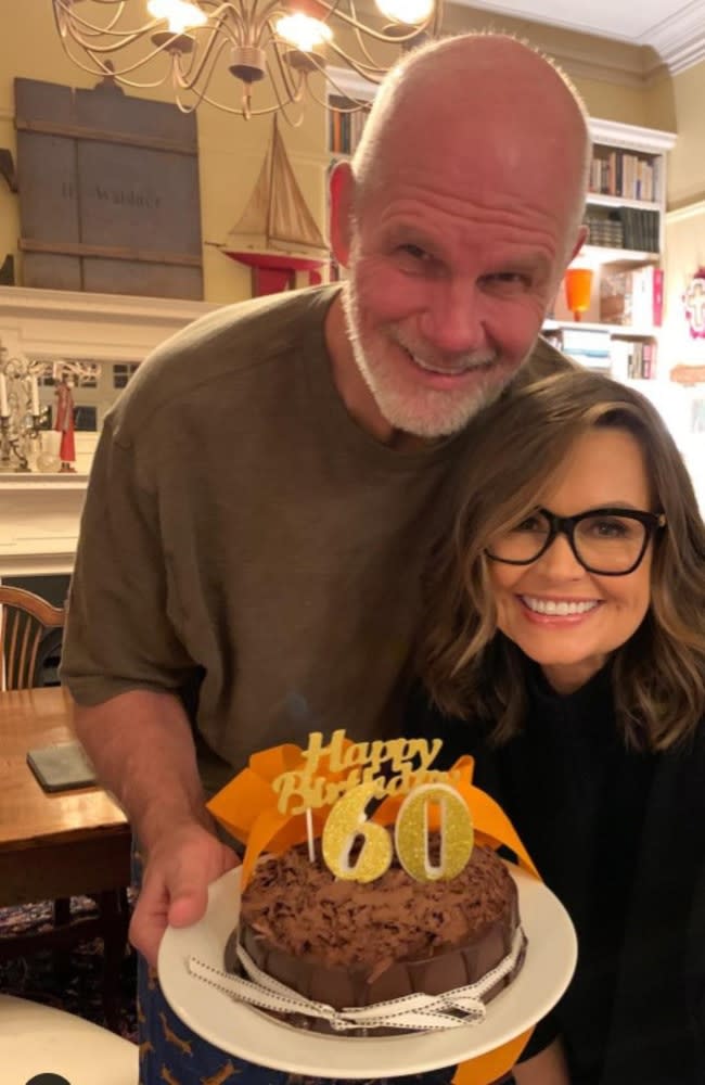 Assignment Freelance Picture Lisa Wilkinson with husband Peter FitzSimons. Picture:\n Supplied/Instagram. Source: https://www.instagram.com/p/CQtBFv6l9ne/?hl=en