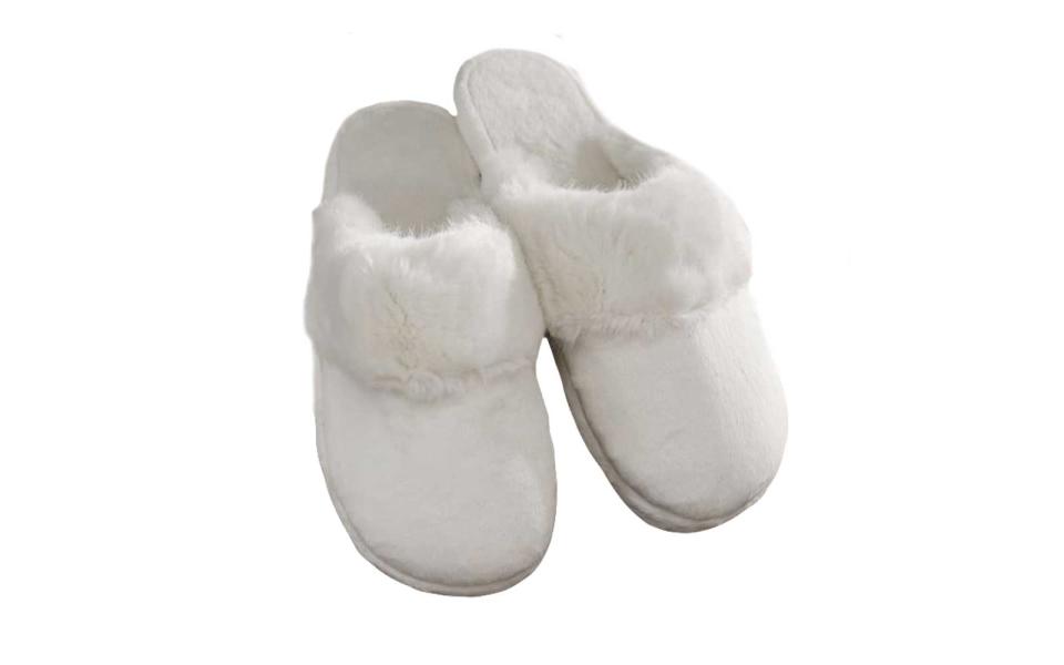 Pottery Barn Faux Fur Slippers