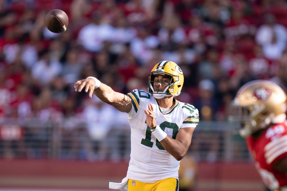 Green Bay Packers quarterback Jordan Love throws during the first quarter against the San Francisco 49ers.