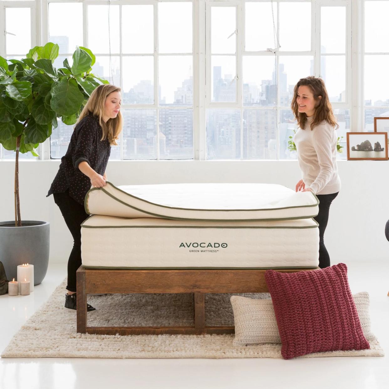 <p><a href="https://go.redirectingat.com?id=74968X1596630&url=https%3A%2F%2Fwww.avocadogreenmattress.com%2Fproducts%2Fmattress-topper&sref=https%3A%2F%2Fwww.prevention.com%2Fhealth%2Fsleep-energy%2Fg43379149%2Fbest-mattress-topper-for-back-pain%2F" rel="nofollow noopener" target="_blank" data-ylk="slk:Shop Now;elm:context_link;itc:0;sec:content-canvas" class="link rapid-noclick-resp">Shop Now</a></p><p>Organic Latex Mattress Topper</p><p>avocadogreenmattress.com</p><p>$349.00</p><span class="copyright">Avocado</span>