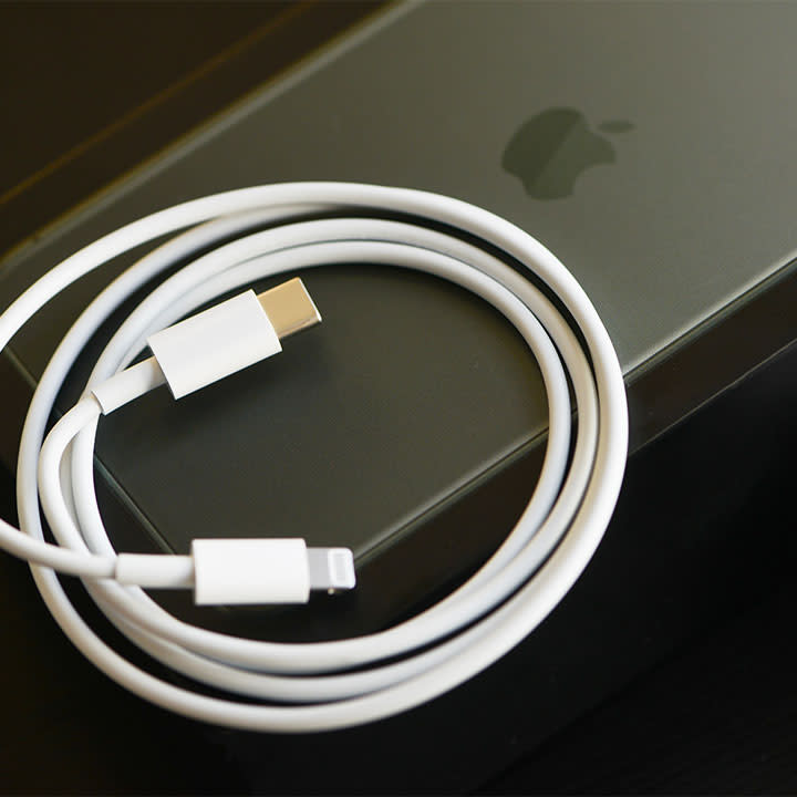 iphone-charger