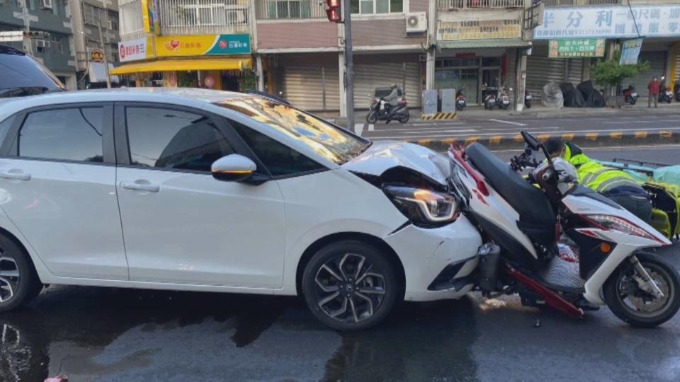 台中市一名29歲工程師遭追撞身亡，家屬指控肇事者事發一副事不關己模樣。（鏡新聞）