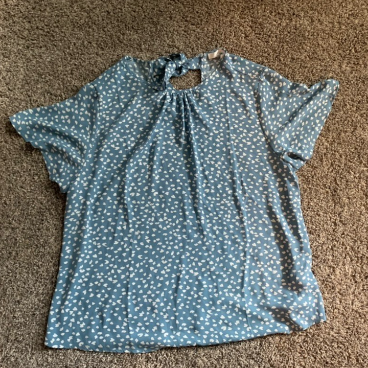 I absolutely loved this top! It was flowy, the color looked amazing against my skin, and the small opening in the back was a little daring, but I thought it was so cute.