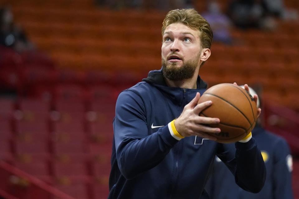 Indiana reportedly sent center Domantas Sabonis to Sacramento ahead of the NBA trade deadline. (AP Photo/Wilfredo Lee)