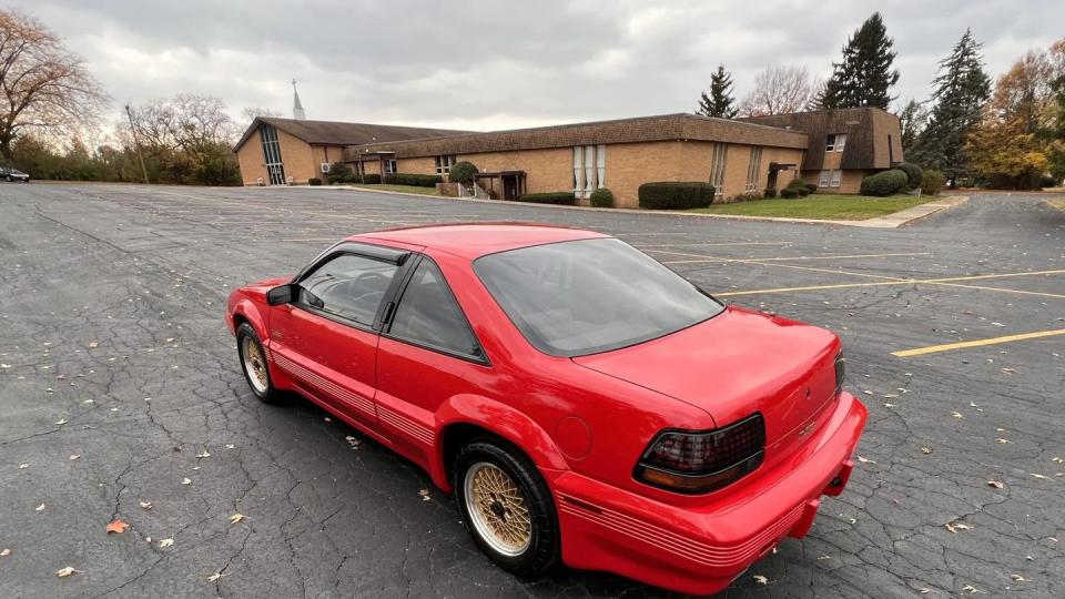 1989 pontiac turbo grand prix rear