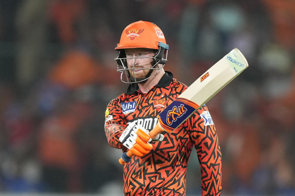 Sunrisers Hyderabad's Heinrich Klaasen celebrates his fifty runs during the Indian Premier League cricket tournament between Sunrisers Hyderabad and Mumbai Indians in Hyderabad, India, Wednesday, March 27, 2024.(AP Photo/Mahesh Kumar A.)