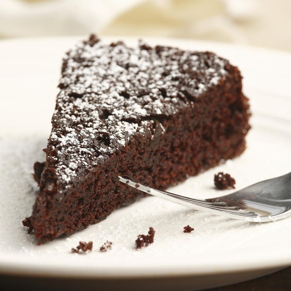 One-Bowl Chocolate Cake