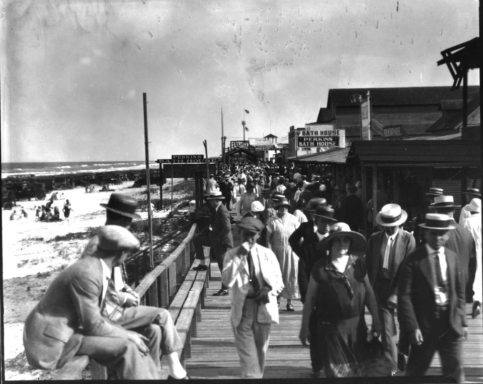 The Jacksonville Beach boardwalk in 1925.