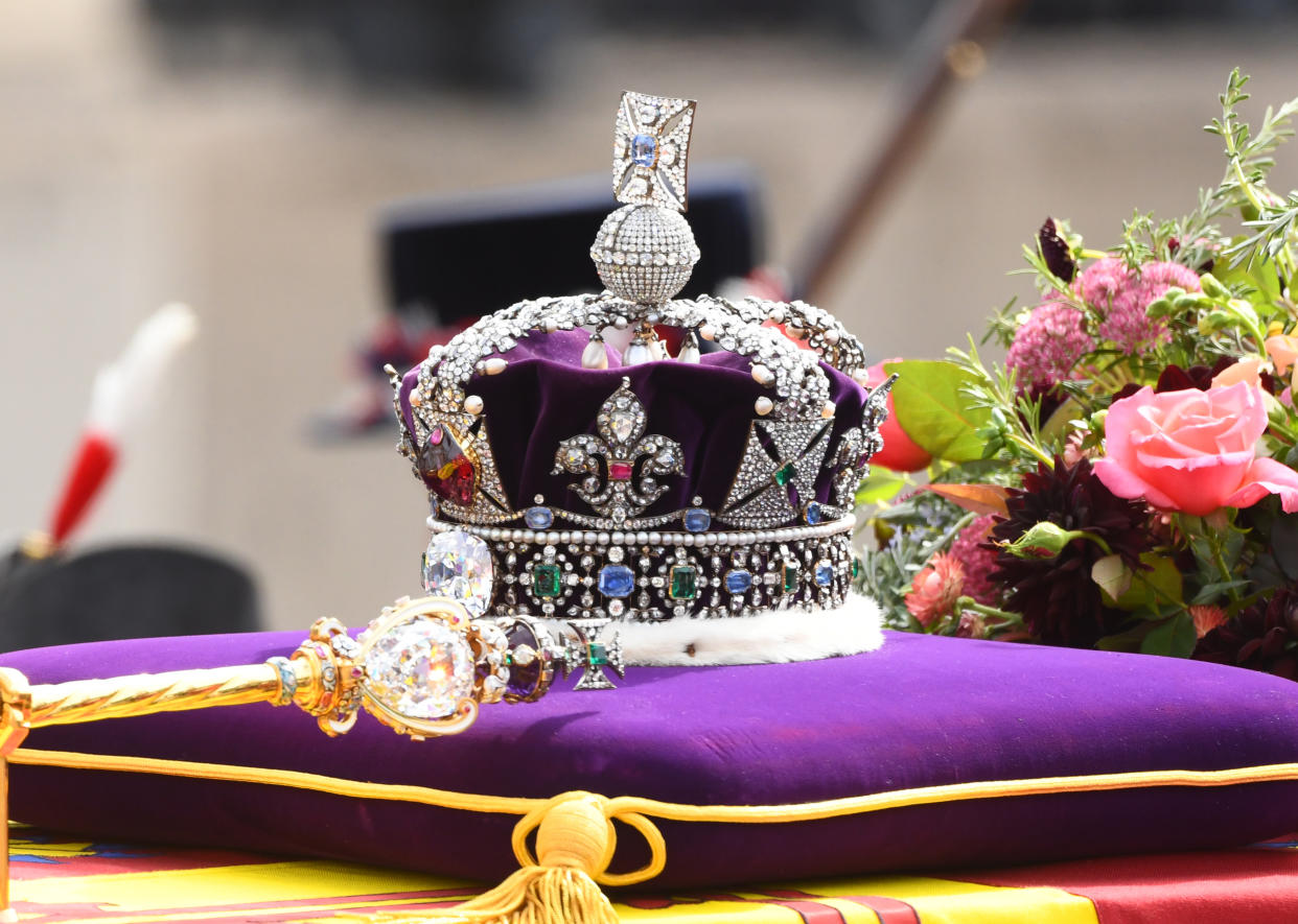 King Charles III, Prince Harry, The Duke of Sussex, Prince William, The Prince of Wales, Prince Andrew, The Duke of York, Princess Anne, The Princess Royal, Prince Edward, The Earl of Wessex and Peter Phillips walk behind The Queen�s coffin at her State Funeral. After a service at Westminster Abbey, The Queen will be taken to St Georges� Chapel, Windsor for a private service and burial. Credit: Doug Peters/EMPICS