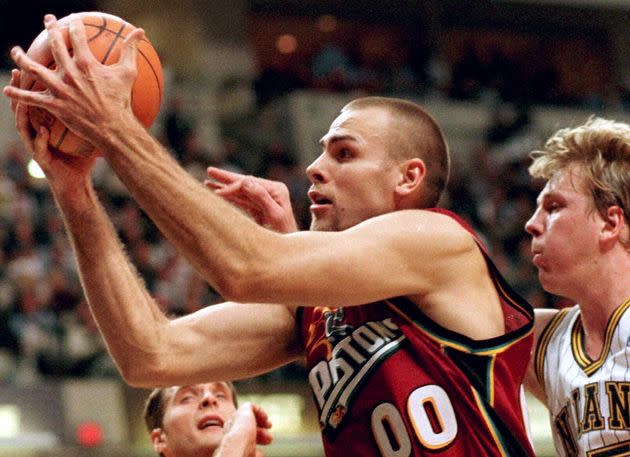 Eric Montross played eight seasons in the NBA, playing for the Boston Celtics, Dallas Mavericks, New Jersey Nets, Philadelphia 76ers, Detroit Pistons and Toronto Raptors.