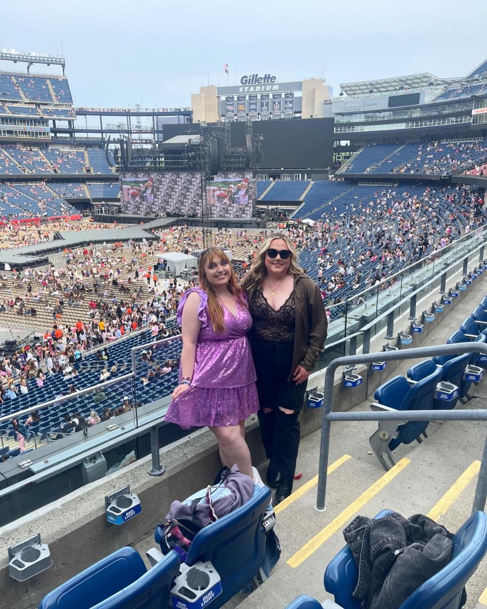 Taylor takeover: Boston 25 viewers show their Swiftie Spirit during weekend concerts at Gillette