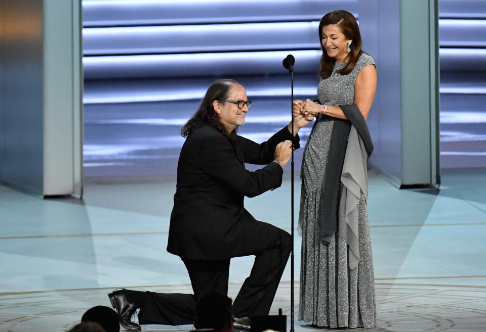 Ein Heiratsantrag und zwei große Gewinner: Das waren die Highlights der Emmy Awards 2018 (Bild: Jeff Kravitz/FilmMagic/Getty Images)