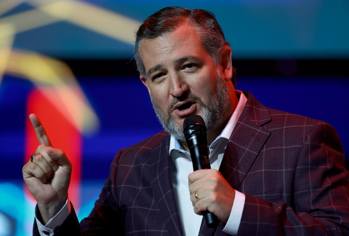 Ted Cruz just fell for Twitter's oldest hoax”: Republican mocked after  being duped by fake meme