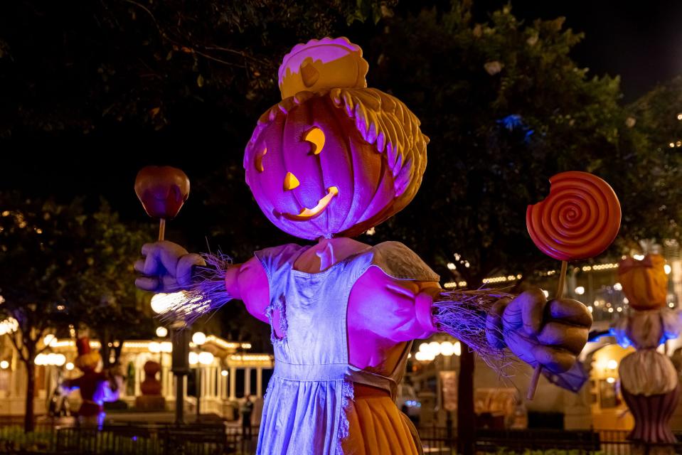 Festive autumn decor arrives in spooktacular fashion as the fall season descends on Magic Kingdom Park at Walt Disney World Resort on August 10, 2022 in Lake Buena Vista, Fla. (Courtney Kiefer, photographer)