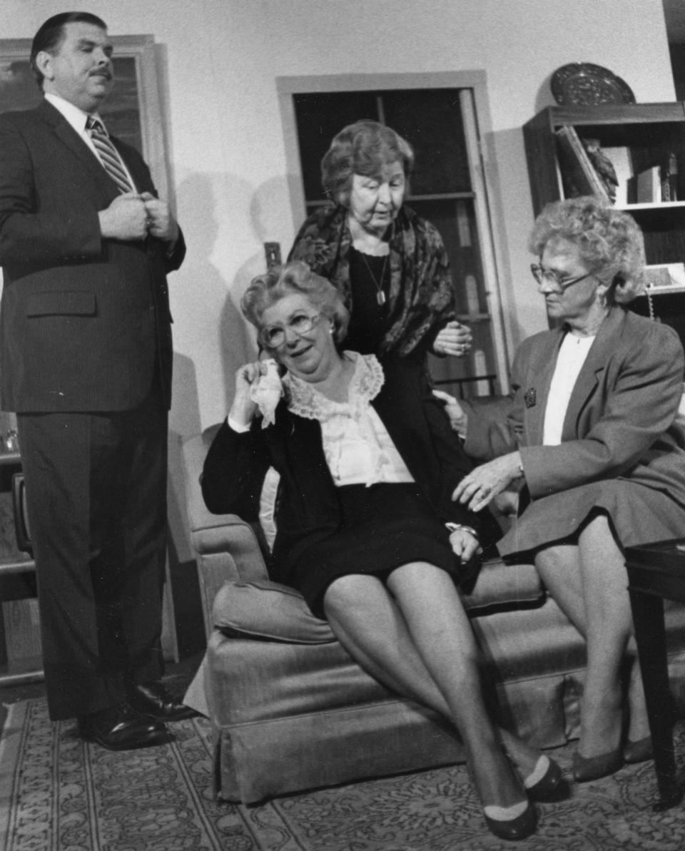 Mike Ziogas, Libby Howe, center, Nancy Mytinger and Edna Reed, right, run through a dress rehearsal of the Chillicothe Civic Theater's performance of Neil Simon's"Prisoner on Second Avenue."