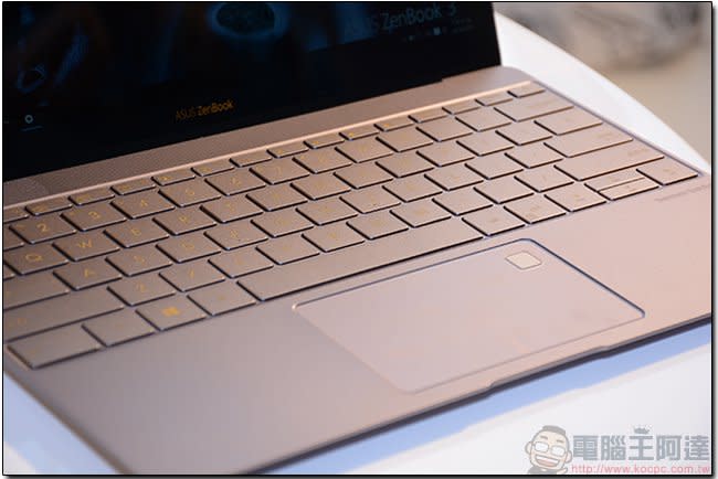 Asus ZenBook 3 掀起撞色風潮，再現筆電「美・力境界」