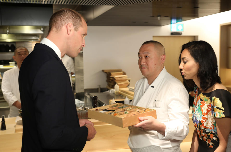 During the visit, the Duke also met Japanese chef Akira Shimizu, who presented him with his signature bento box. Photo: Getty Images